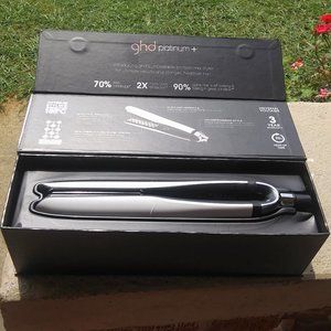 Brand New GHD Platinum+ Flat Iron Never Opened